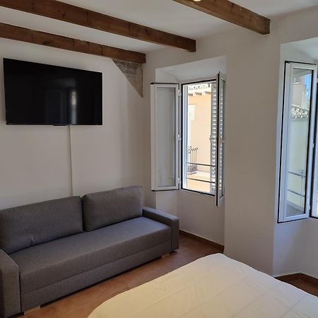 Frailes Apartments גרנדה מראה חיצוני תמונה